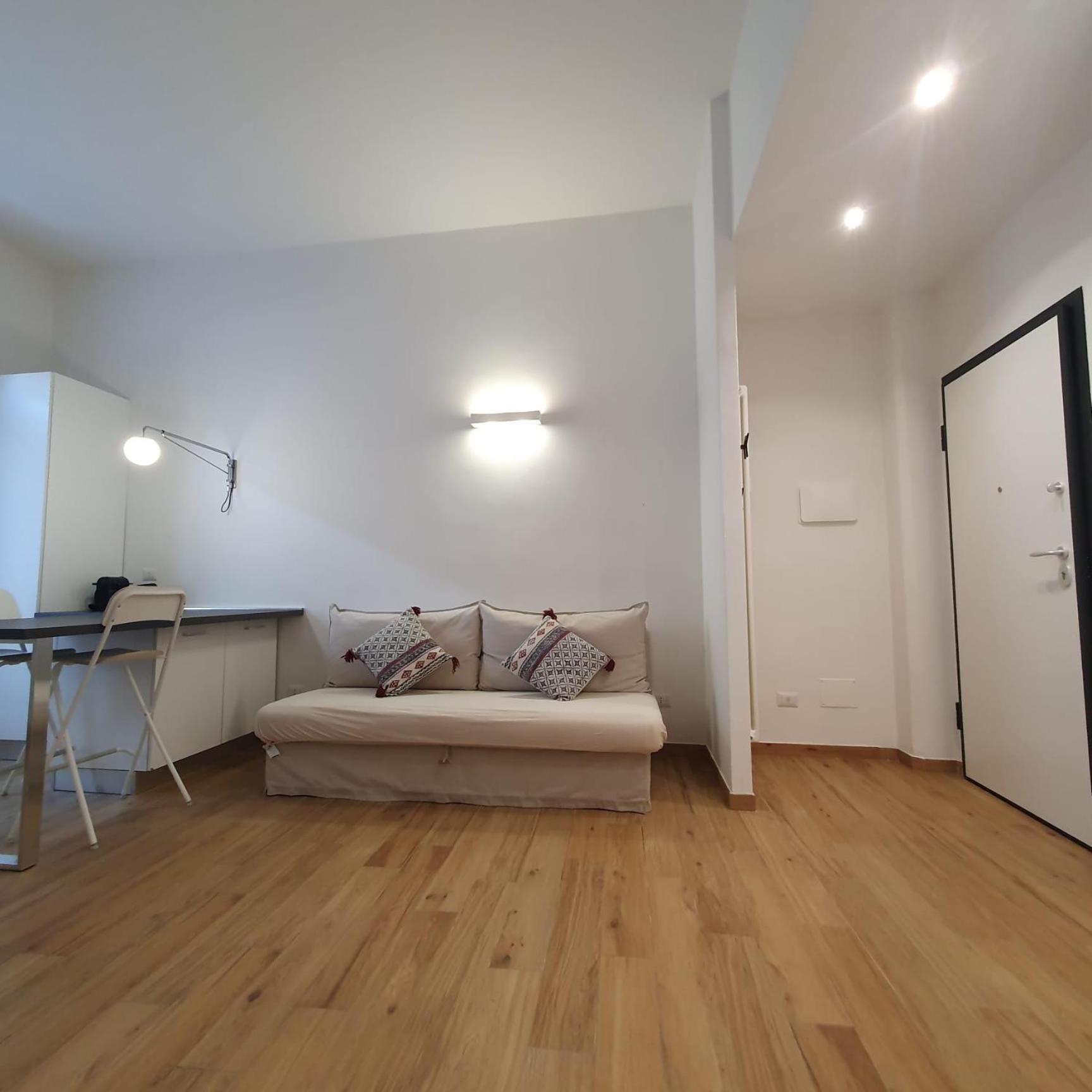 Bnbutler - Grasselli, 8 - Comfy And Newly Renovated Appartement Milaan Buitenkant foto